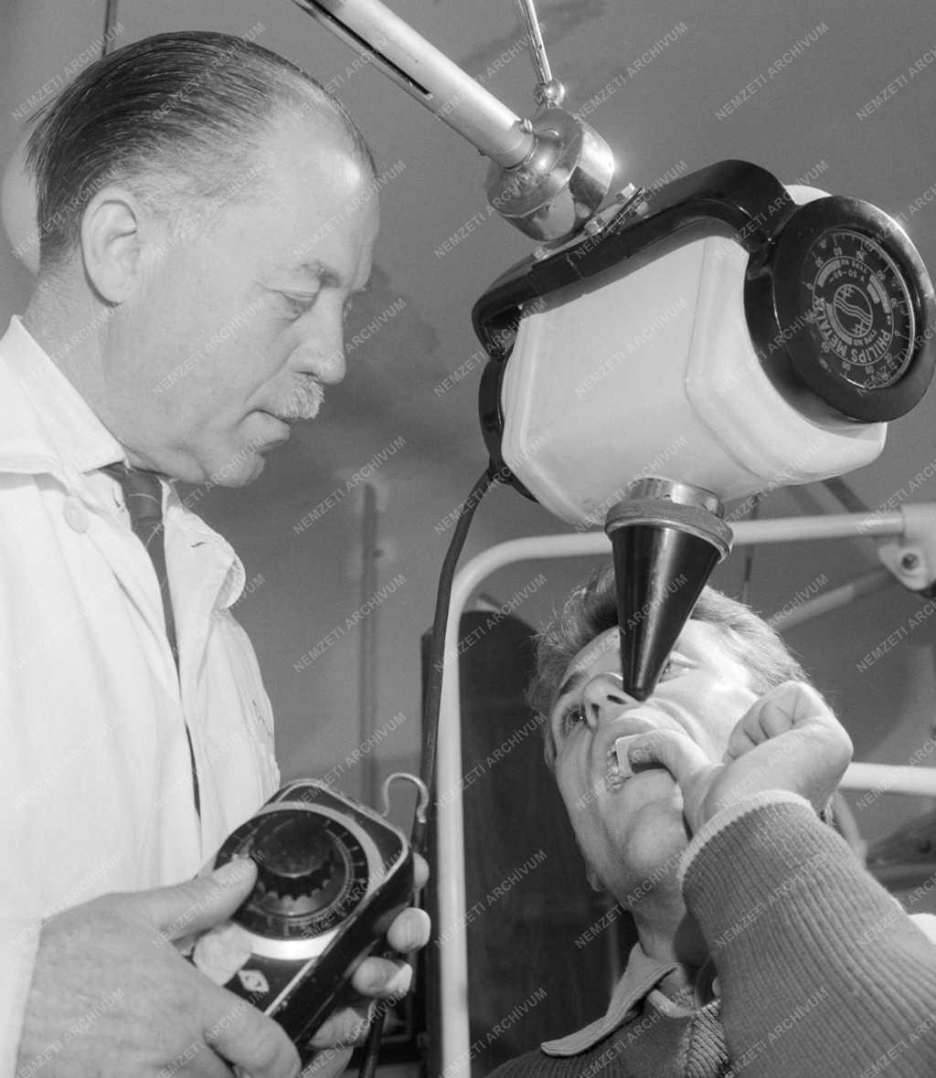 Egészségügy - Ipar - Szolnoki Járműjavító szakorvosi rendelője