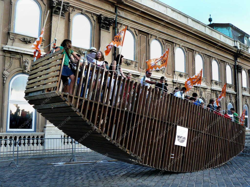 Táj, város - Budapest - Hintayo