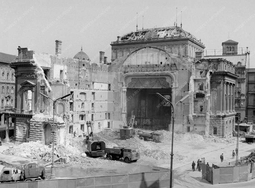 Városkép - Budapest - Nemzeti Színház bontása