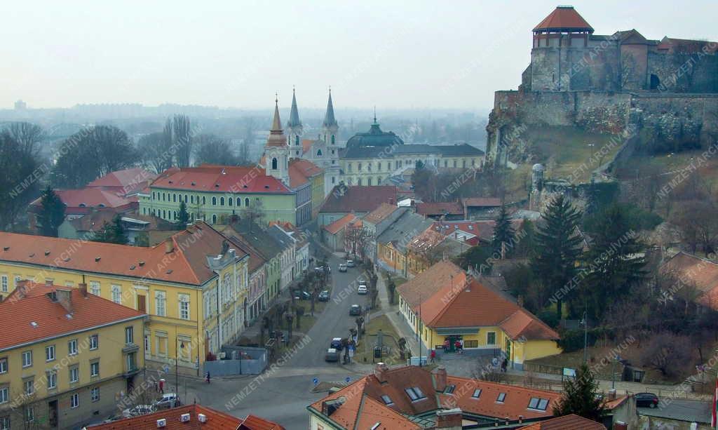 Városkép - Esztergom - Pázmány Péter utca 