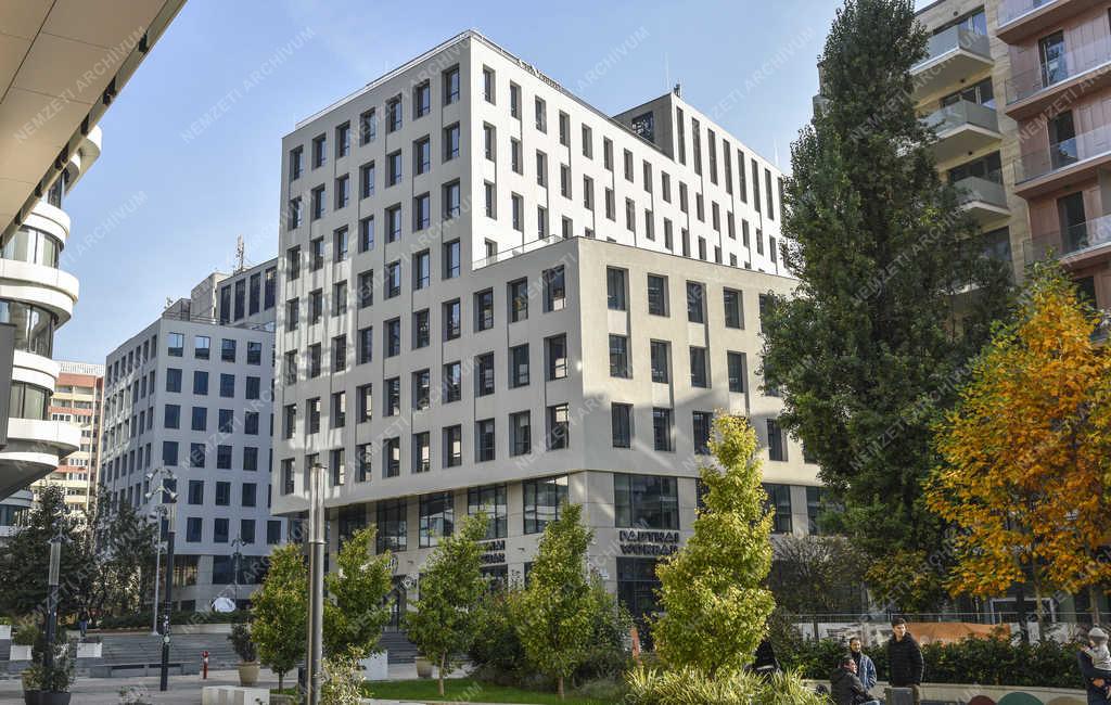 Városkép - Budapest - Corvin negyed