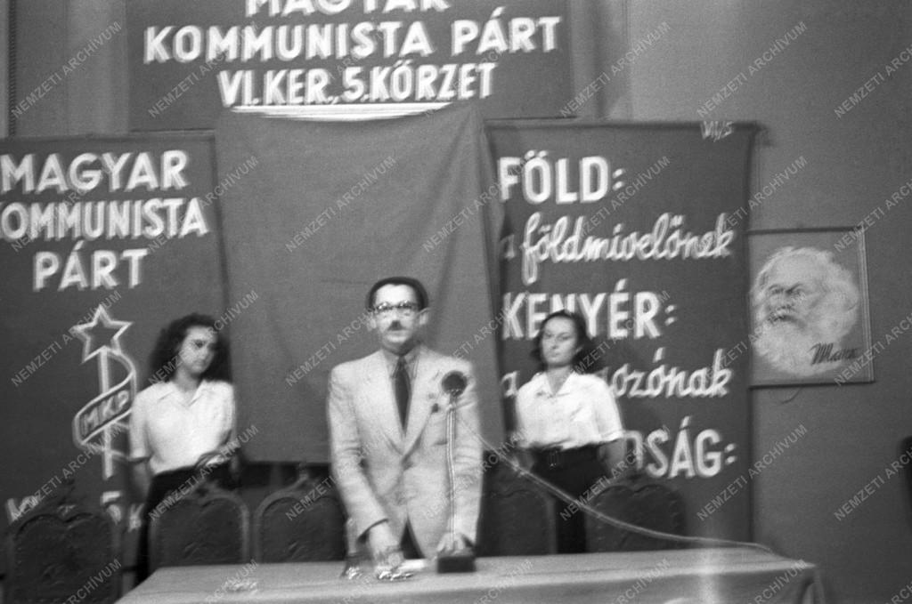 Történelem - Párt - Az MKP VI/5. párthelyiségének avatása