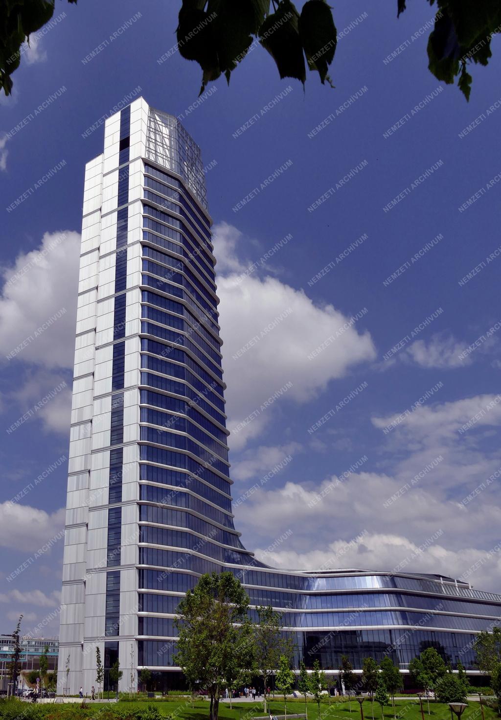 Városkép - Budapest - Mol Campus Lágymányoson