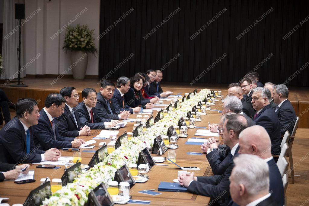 Orbán Viktor fogadta a vietnami miniszterelnököt