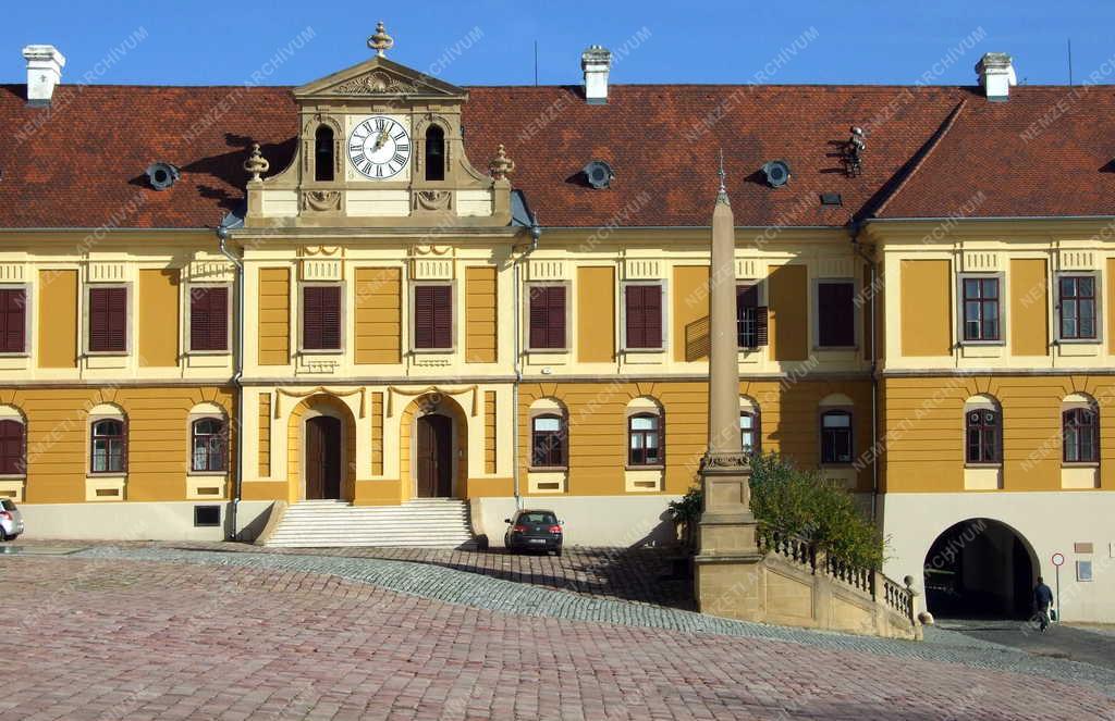 Kultúra - A pécsi Káptalani Levéltár