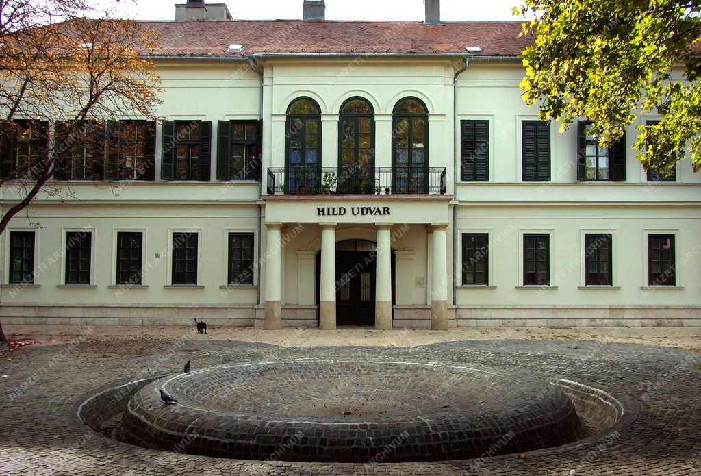 Táj, város - Budapest - Kórház 