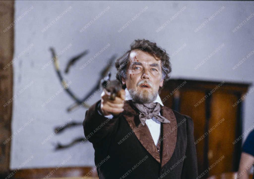 Kultúra - Televízió - A cár őrültje című tv-film forgatása