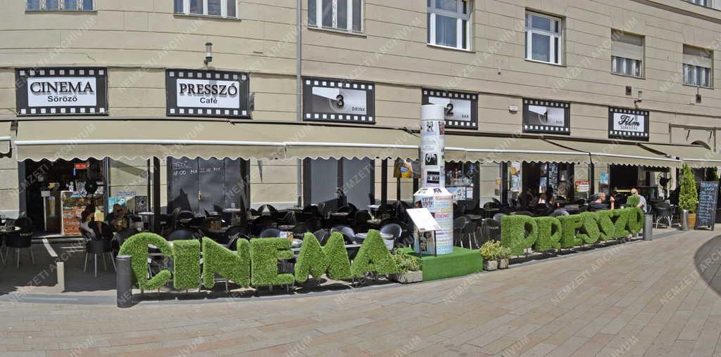 Vendéglátás - Budapest - A Cinema Presszó terasza