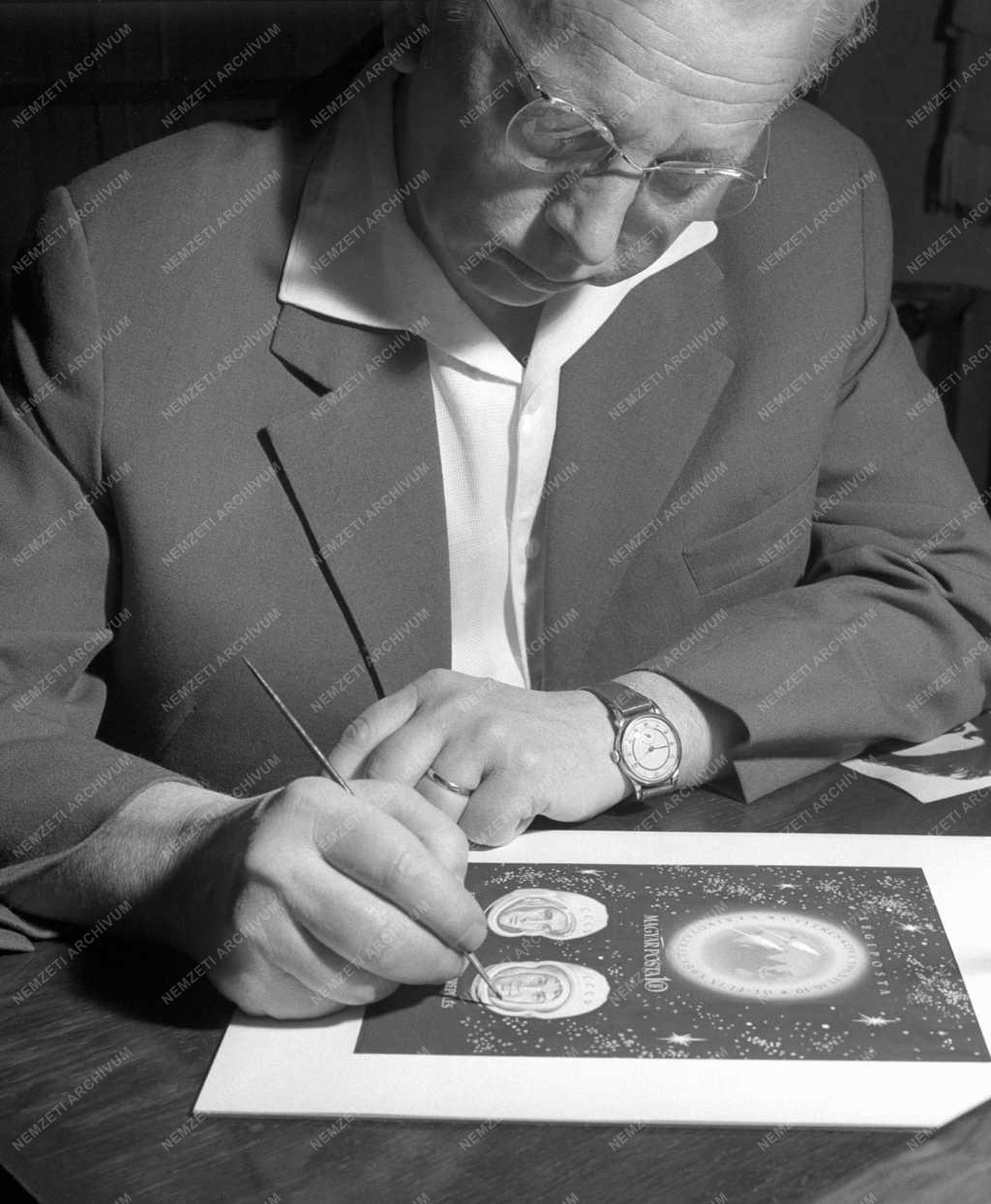 Posta - Új bélyegek szovjet űrhajósokról