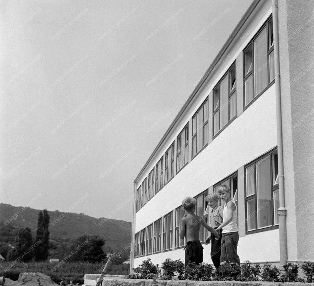Oktatás - Új általános iskola a fővárosi Dózsa György úton