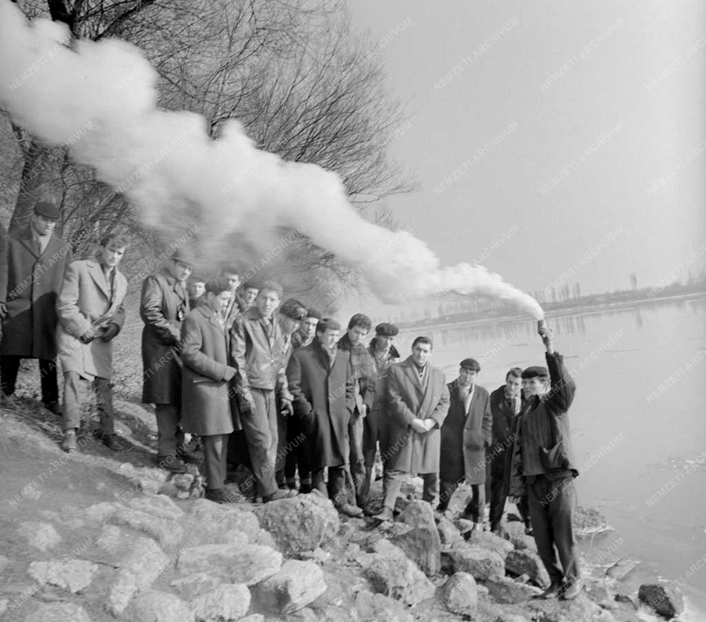 Szabadidő - MHS műszaki- és rakétaszakkör