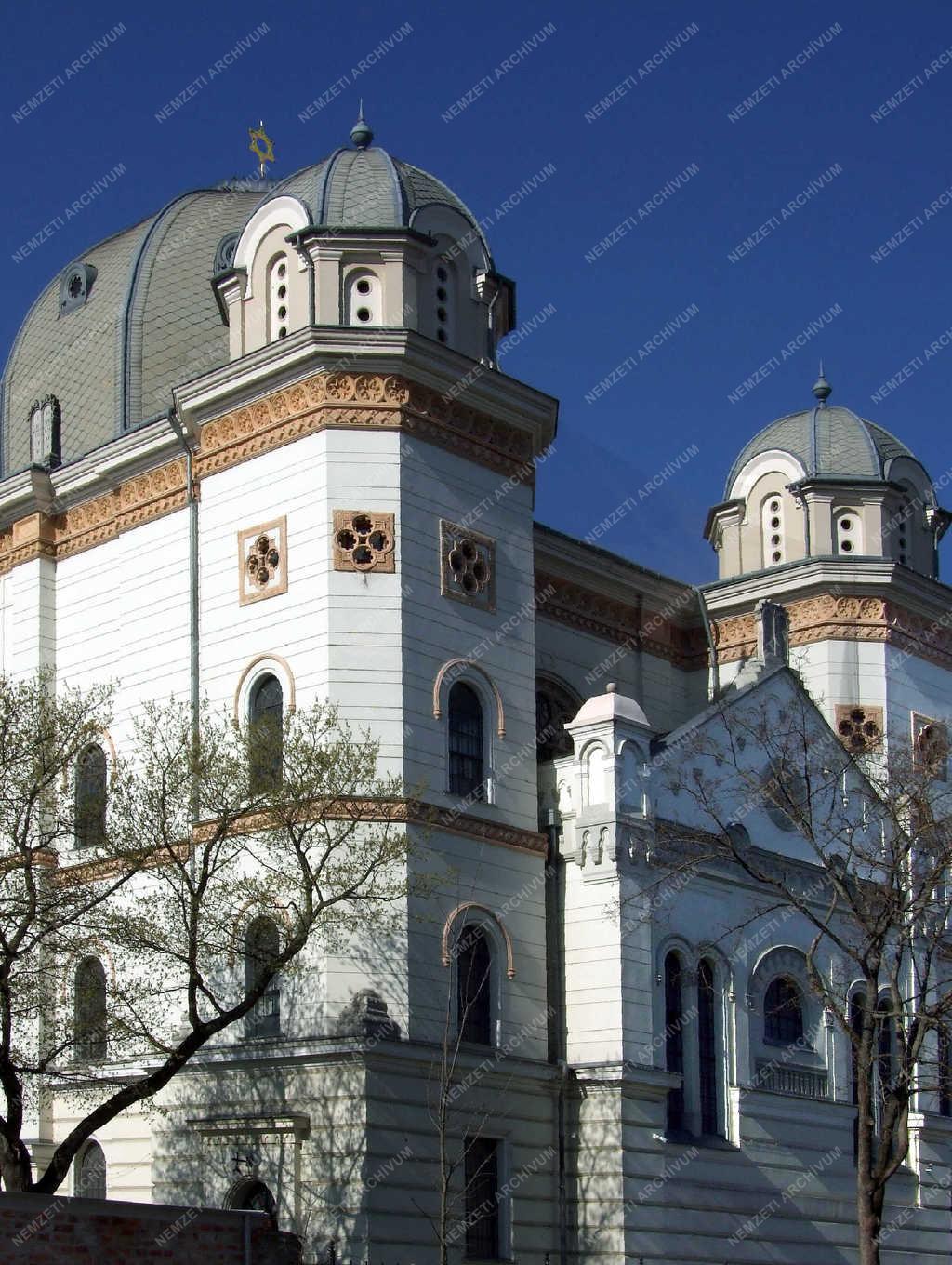 Egyházi épület - Győr - A Győri Zsinagóga