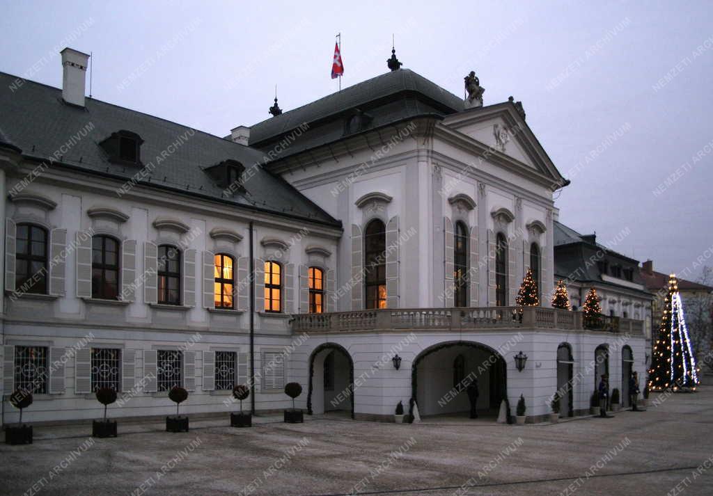 Épület - Pozsony - Az Elnöki Palota épülete 