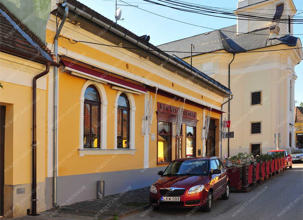 Vendéglátás - Visegrád - Don Vito Pizzéria