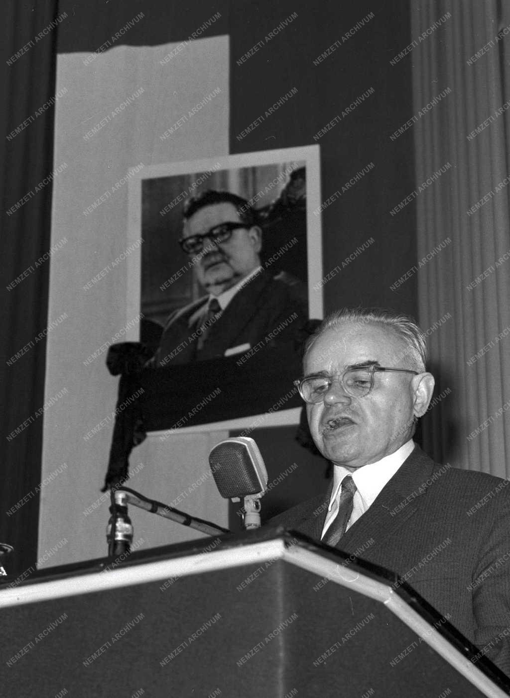 Külpolitika - Szolidarítási nagygyűlés - Chile 