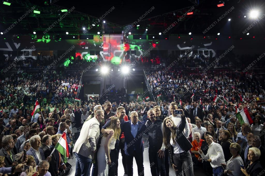 A Harcosok klubja - A kezdet elnevezésű rendezvény Budapesten