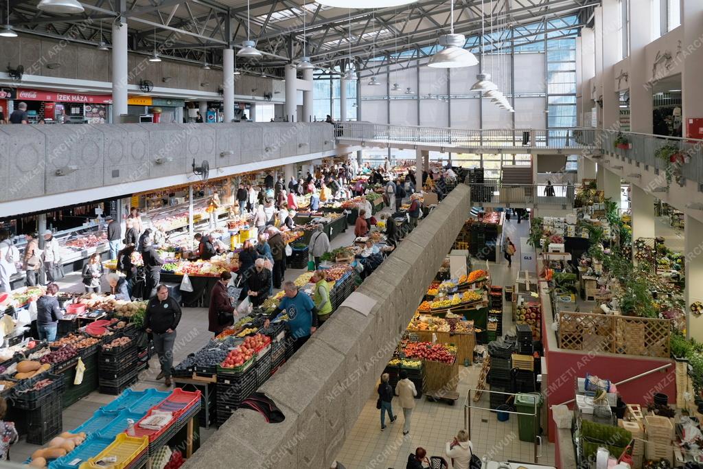 Kereskedelem - Budapest - Fehérvári úti Vásárcsarnok