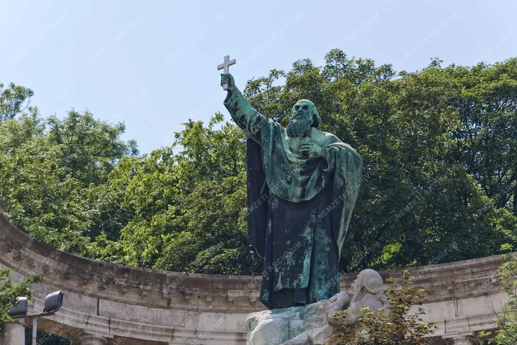 Műalkotás - Budapest - Szent Gellért szobra