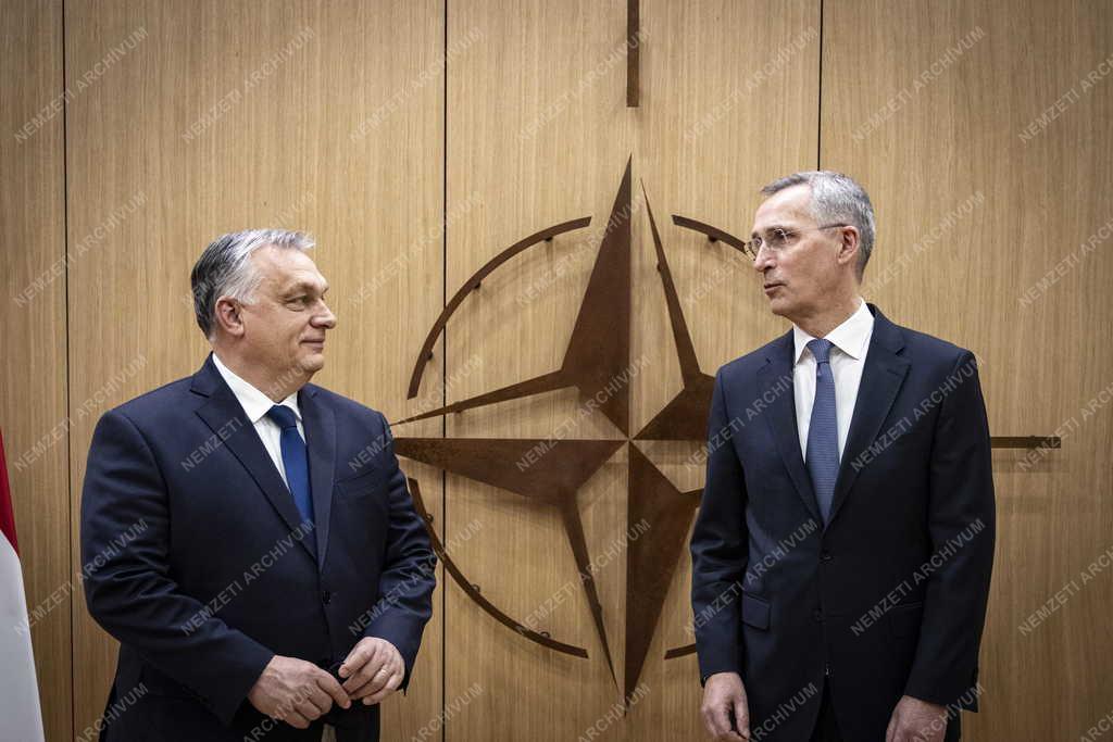 Orosz hadművelet - Orbán: a NATO-val közösen védelmezzük Magyarország és Európa határait