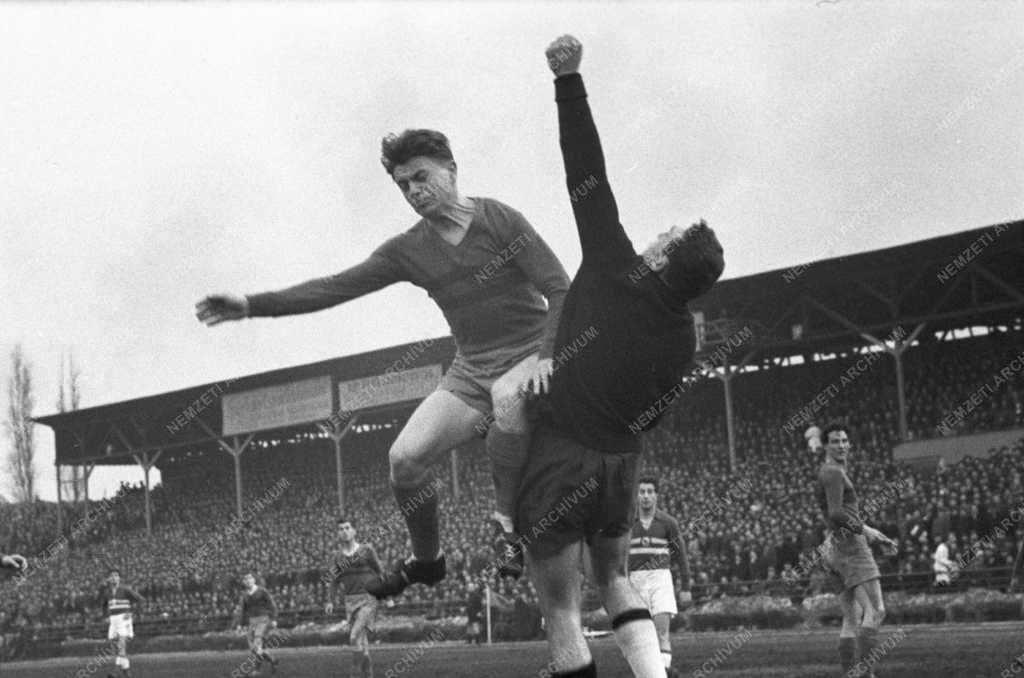 Sport - Labdarúgás - Budapest Vasas-Budapest Honvéd mérkőzés