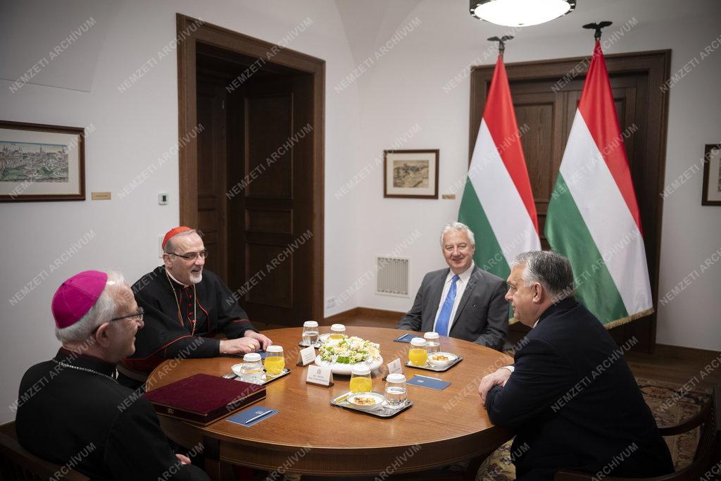 Orbán Viktor fogadta a jeruzsálemi latin pátriárkát