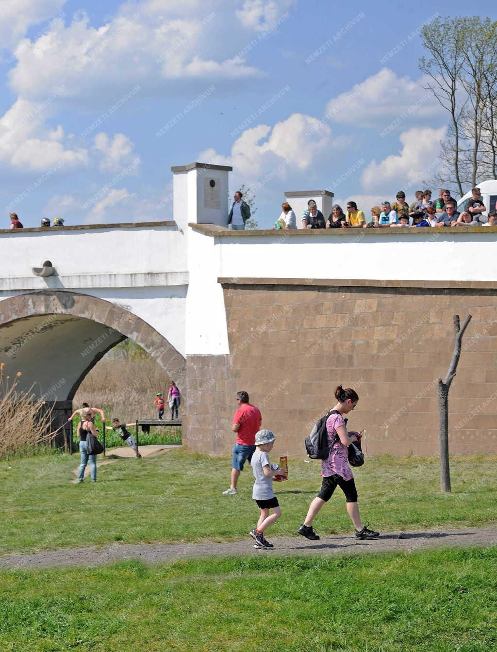 Idegenforgalom - Hortobágy - Megkezdődött a turistaszezon 