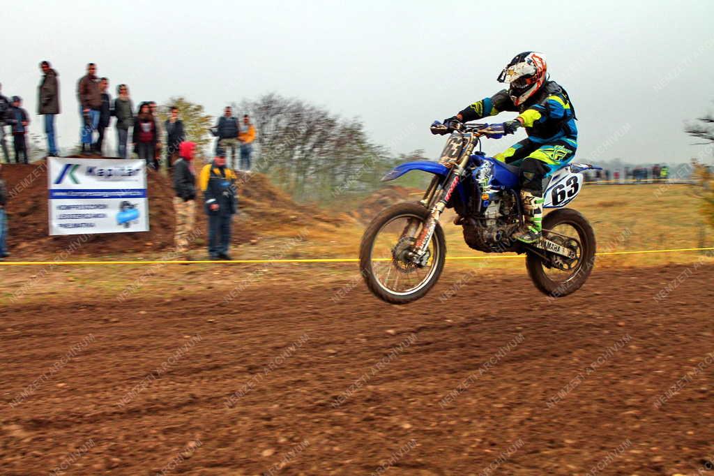 Sport - Kup - Motocross verseny