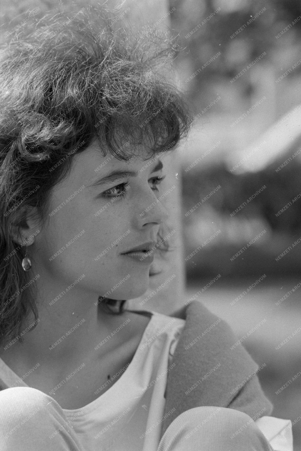 Kultúra - Tóth Enikő színművész