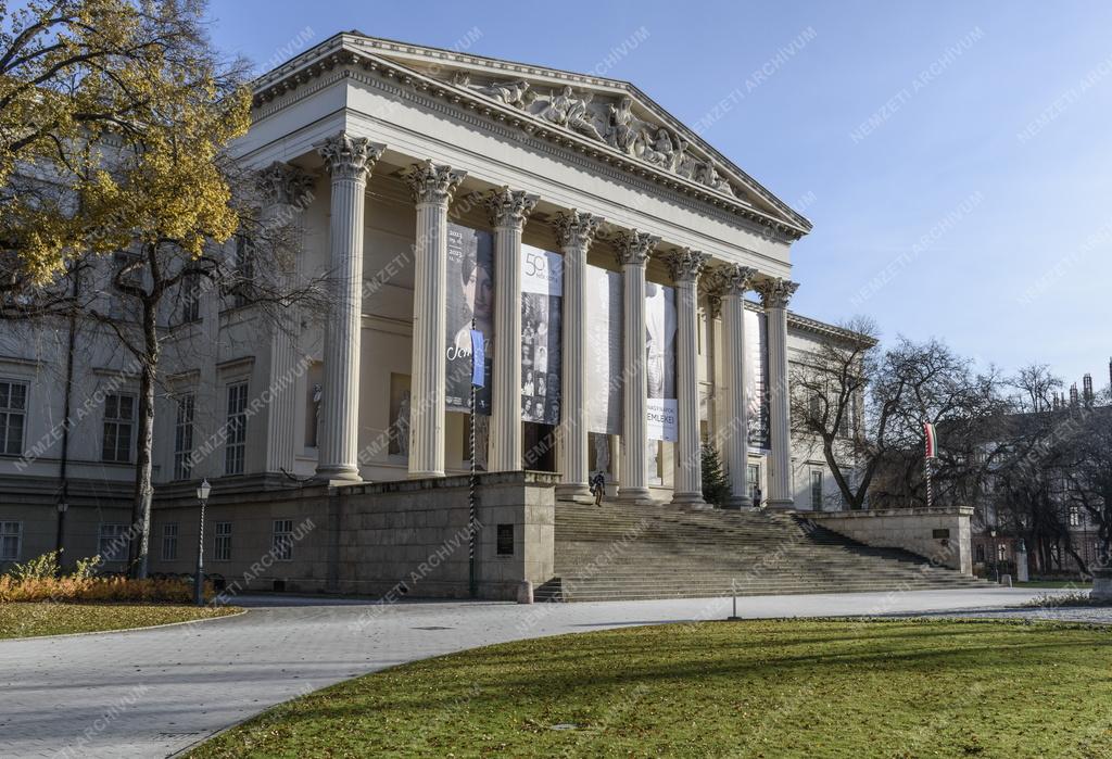 Kultúra - Budapest - Magyar Nemzeti Múzeum