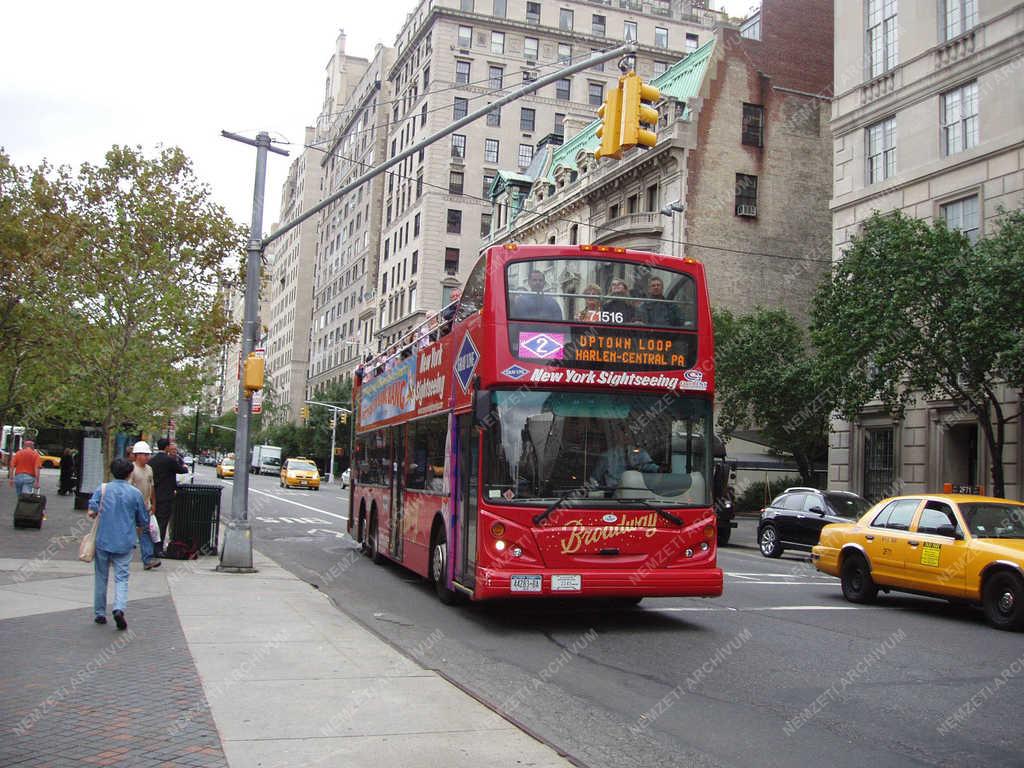 Közlekedés - New York - Városnéző busz