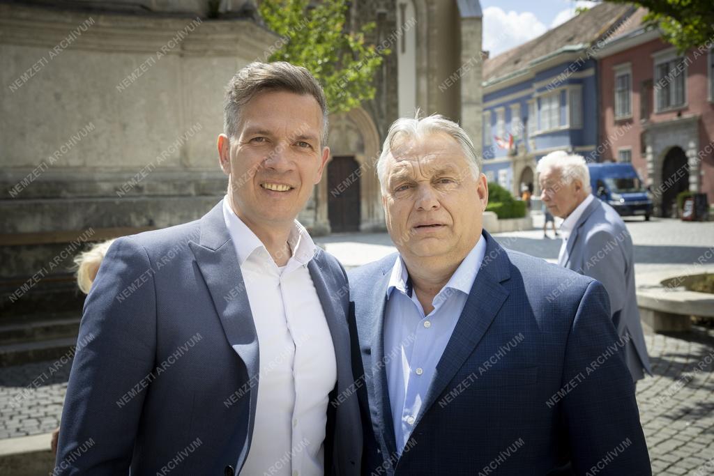 Voks 24 - Orbán Viktor országjáró kampánykörútja