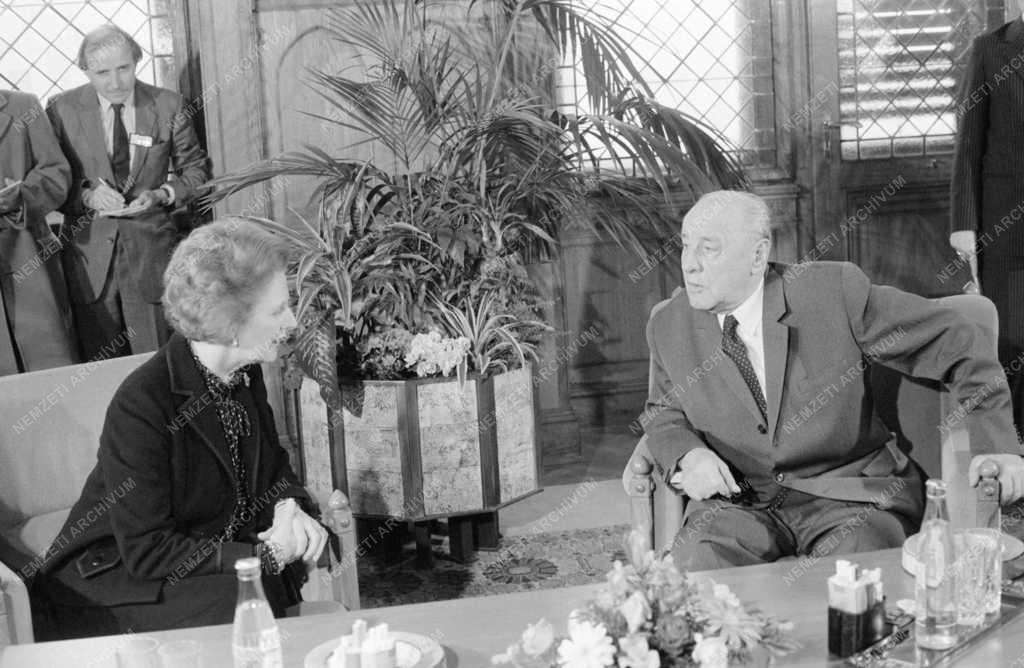 Külkapcsolat - Margaret Thatcher Magyarországon