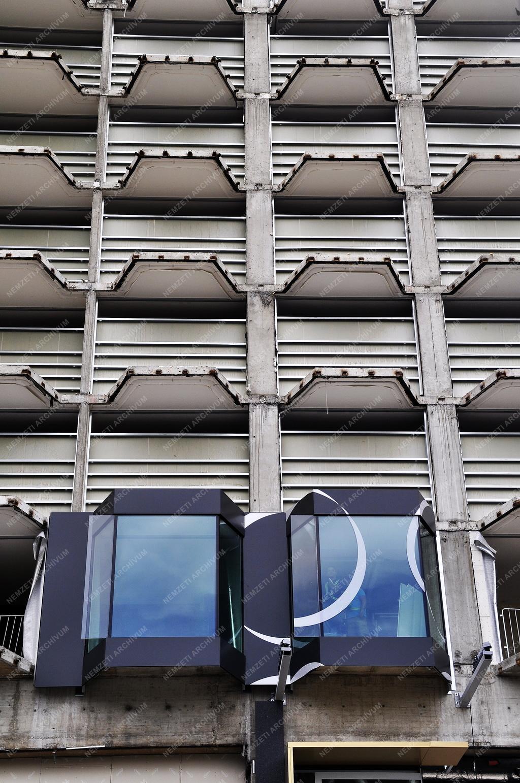 Épületfelújítás - Sofitel Hotel