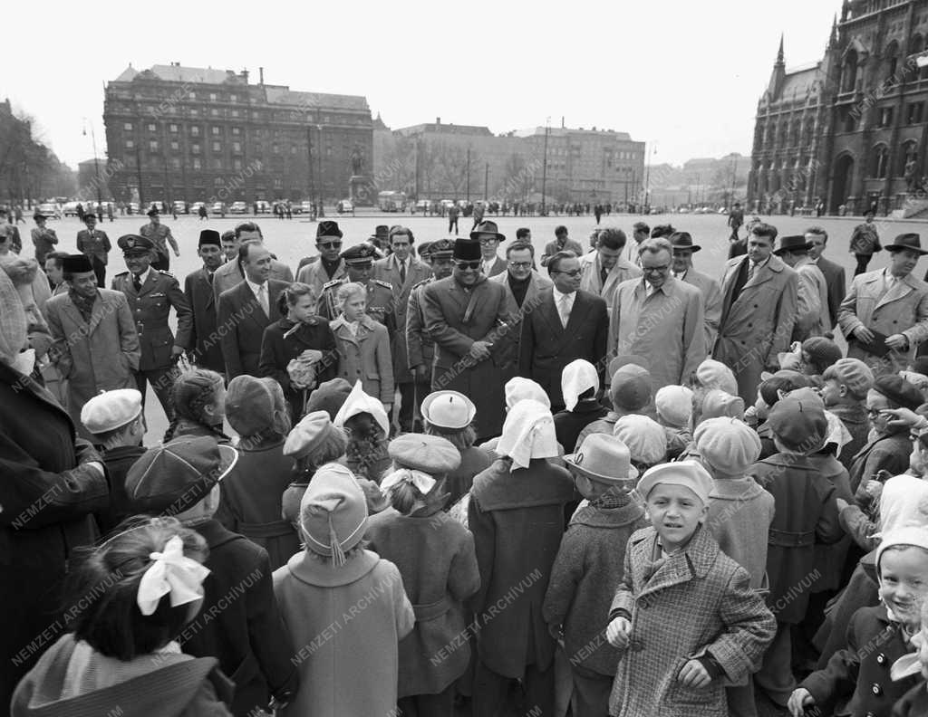 Külkapcsolat - Ahmed Sukarno indonéz elnök Magyarországon