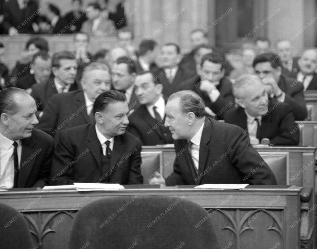 Belpolitika - Országgyűlés januári ülésszaka