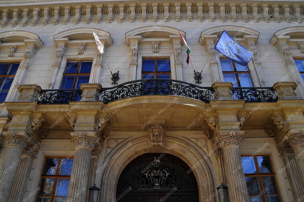 Oktatás - Budapest - Andrássy Gyula Egyetem