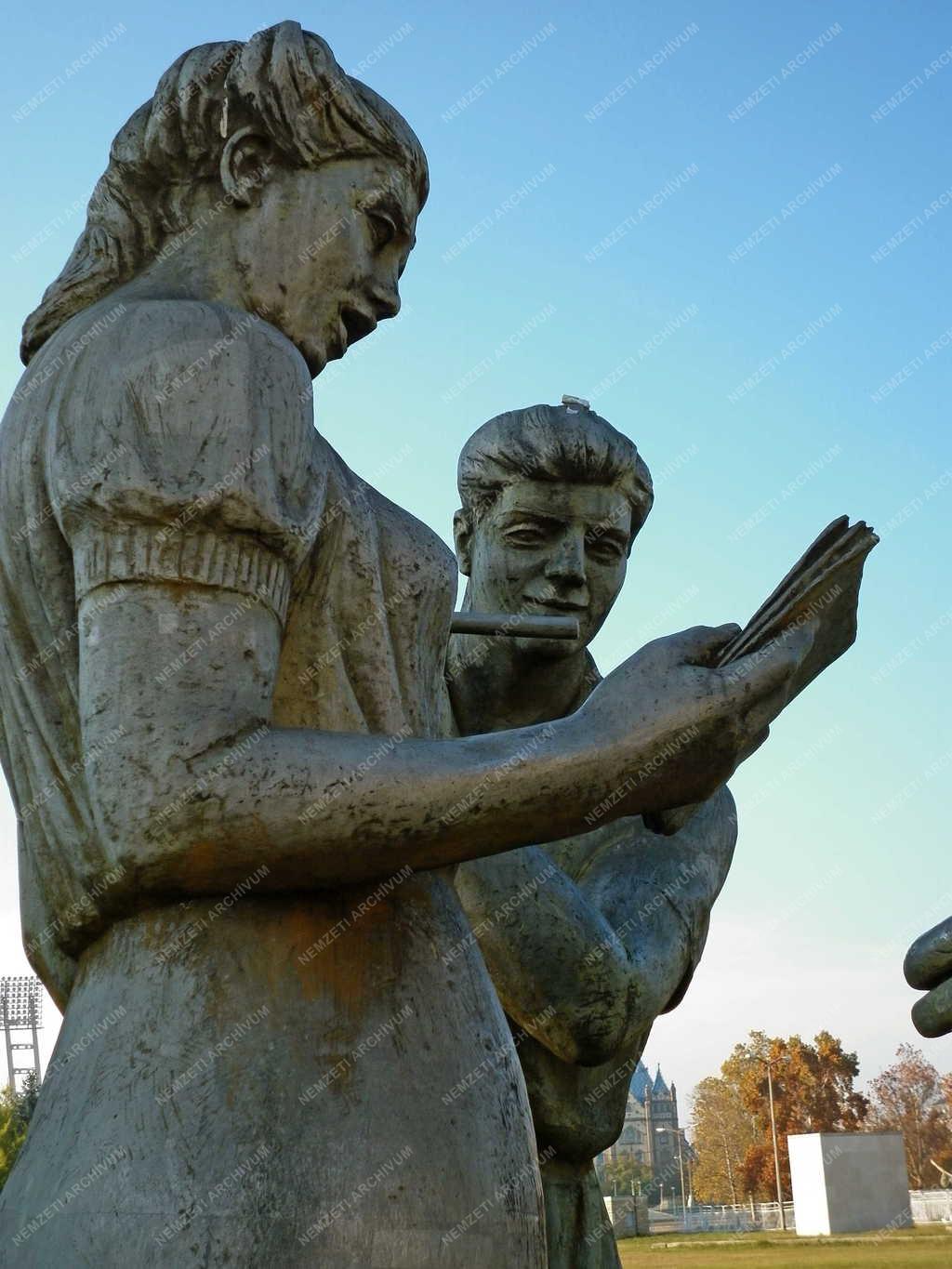 Szobrászat - Budapest - Puskás Ferenc Stadion szoborpark