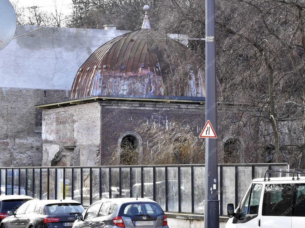 Városkép - Budapest - Egykori török fürdő 