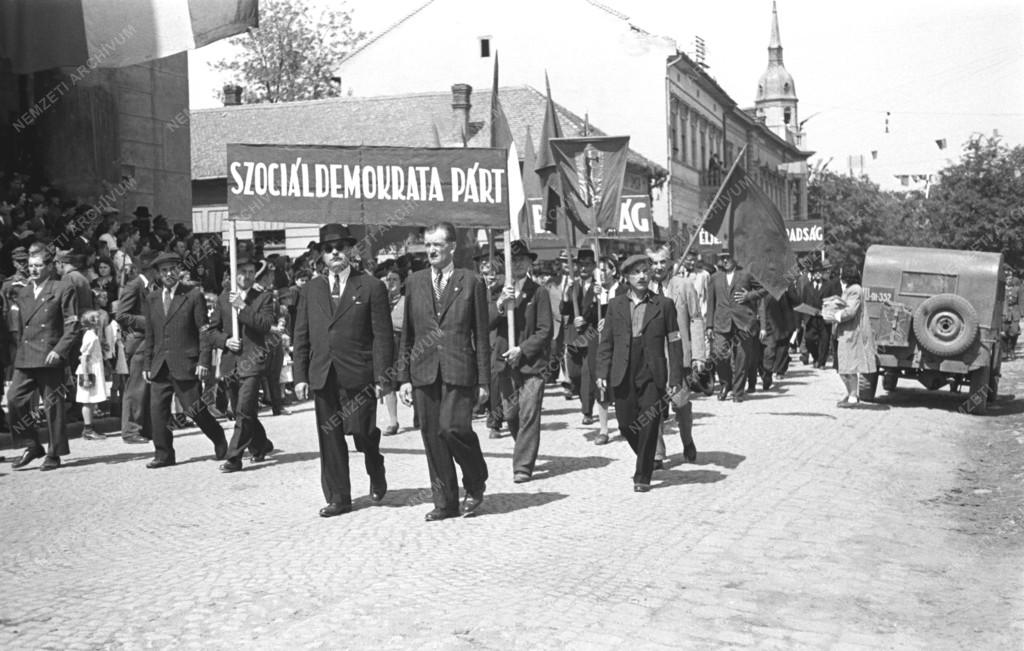 Történelem - Dózsa György emlékünnep Cegléden
