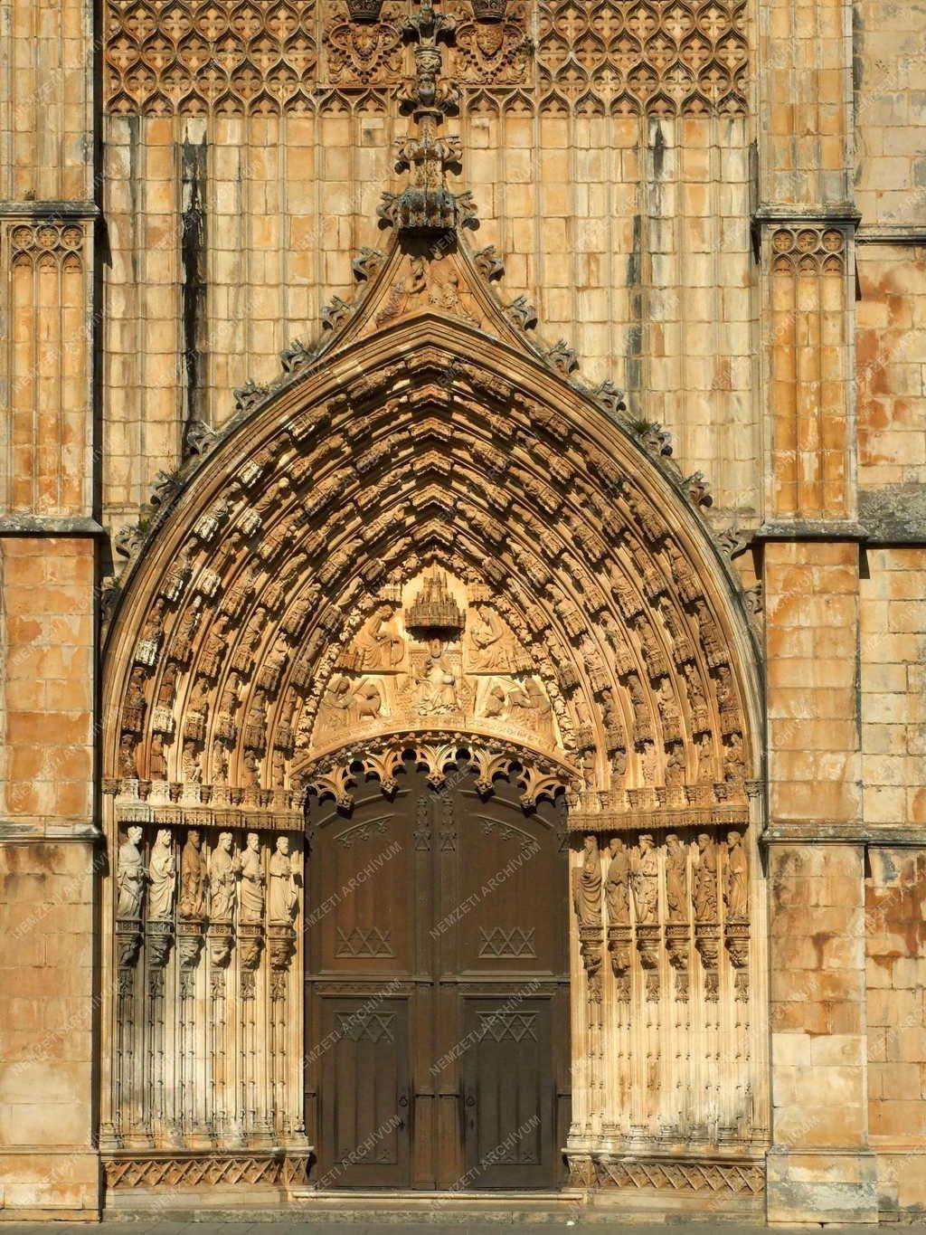 Portugália - Batalha - Kolostortemplom