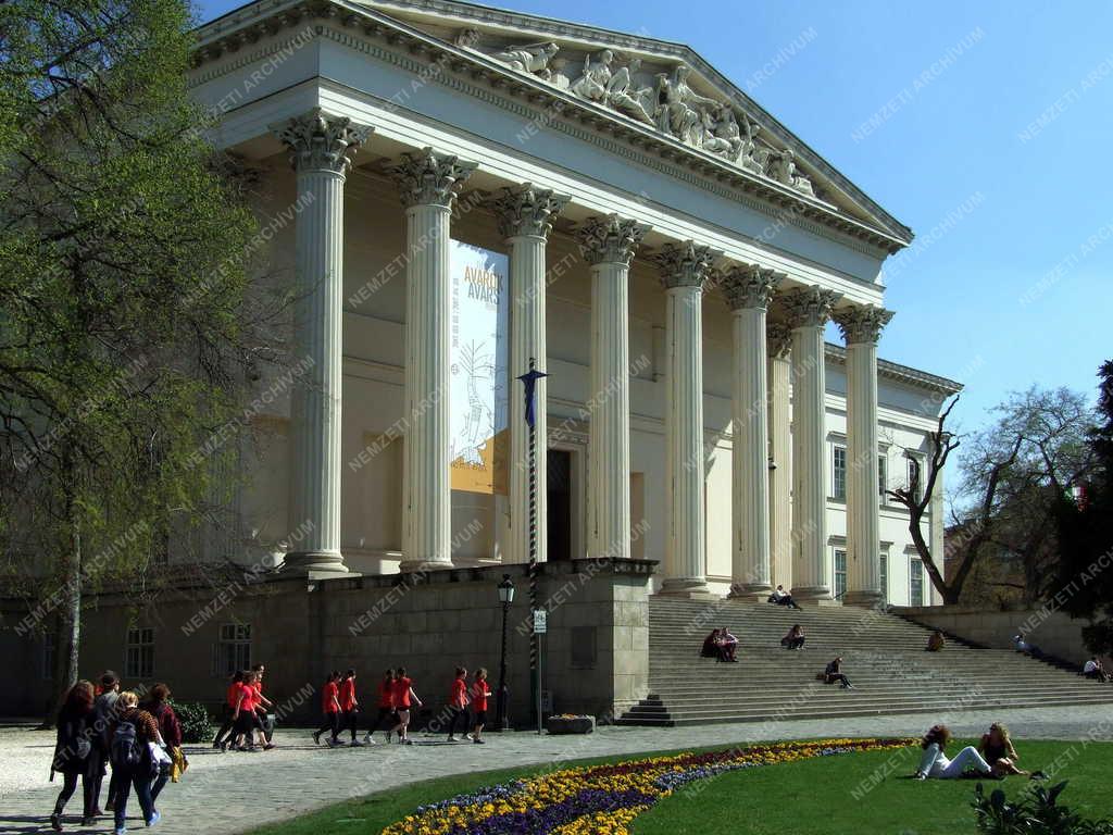 Városkép - Budapest - Nemzeti Múzeum