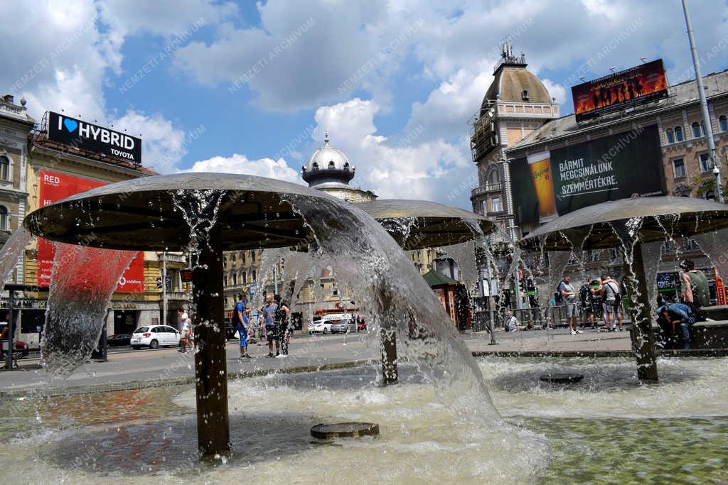 Városkép - Budapest - Blaha Lujza tér