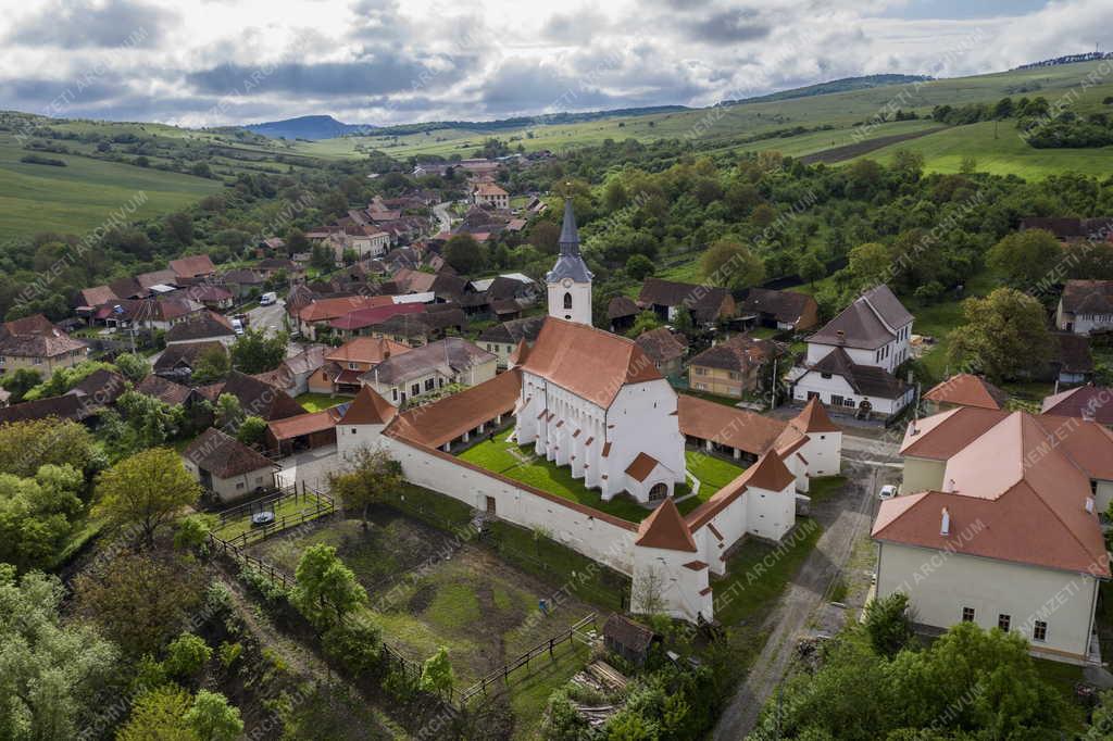 Városkép - Erdély - Székelyderzs