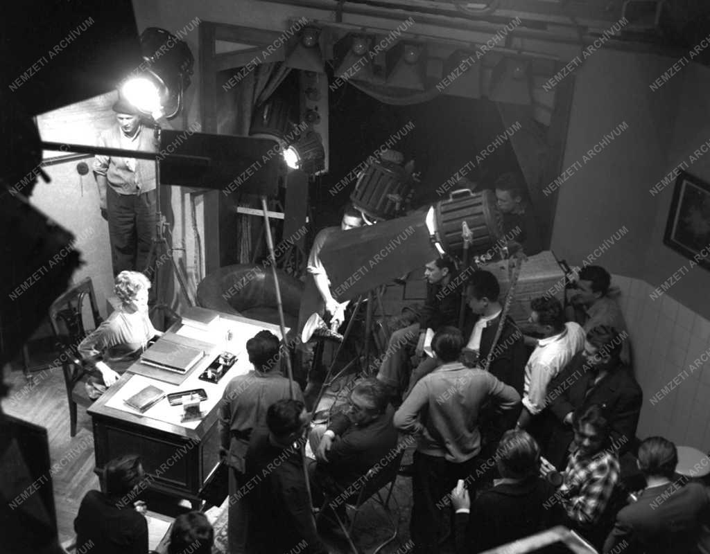 Filmforgatás - Bacsó Béla: Katonazene