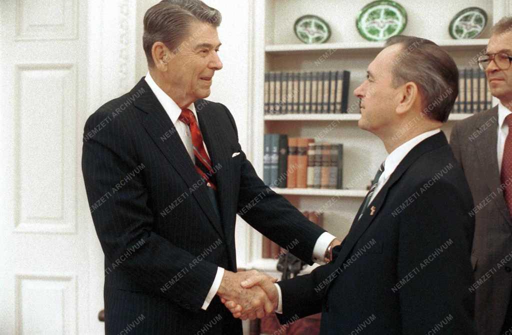Grósz Károly az Amerikai Egyesült Államokban