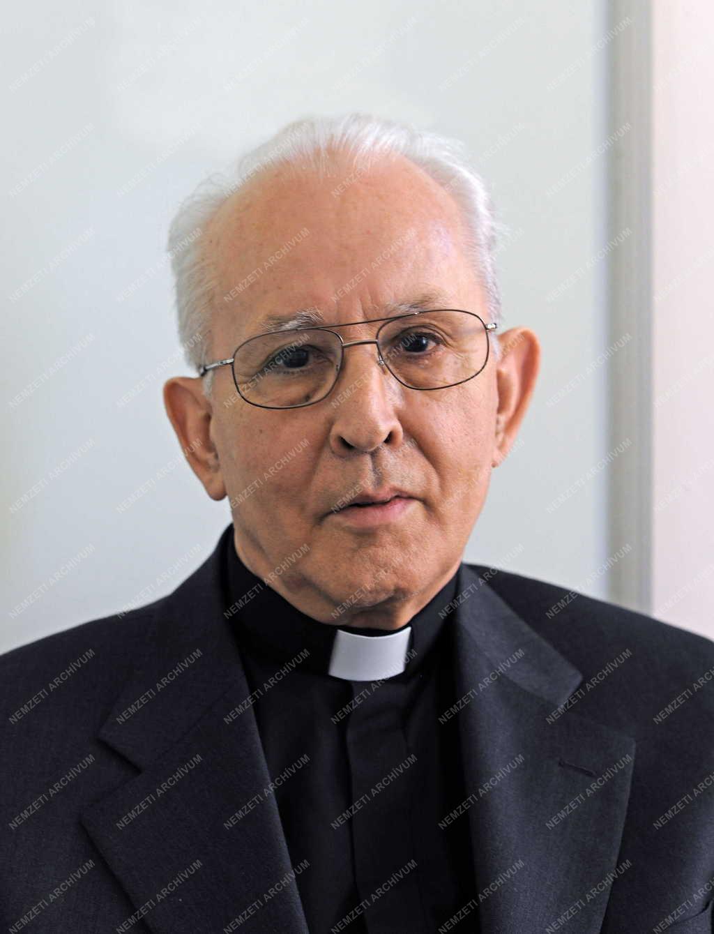 Portré - Debrecen - Bosák Nándor római katolikus püspök