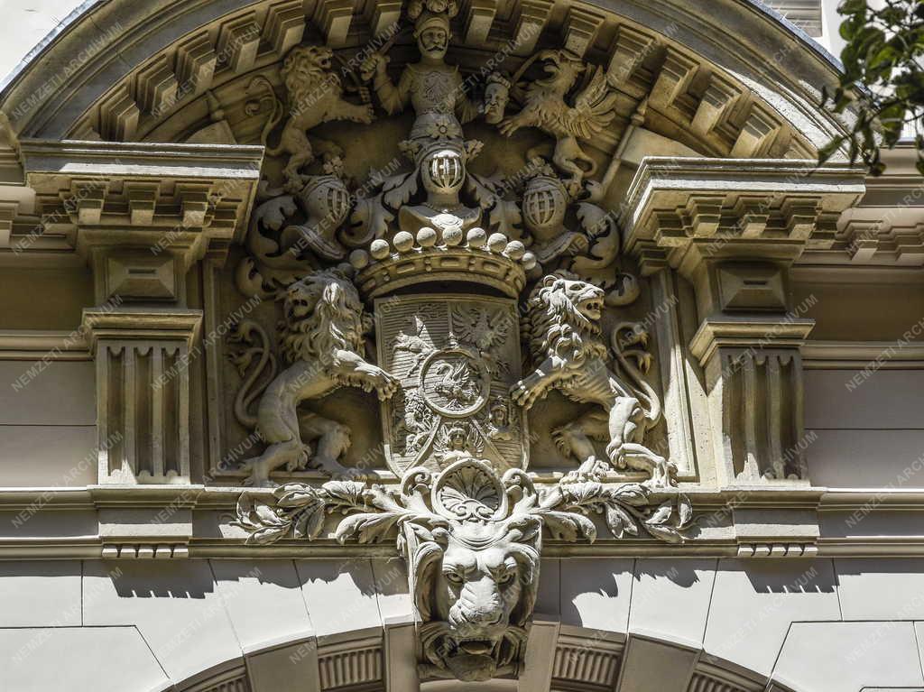 Budapest - Városkép - Károlyi-Csekonics Palota