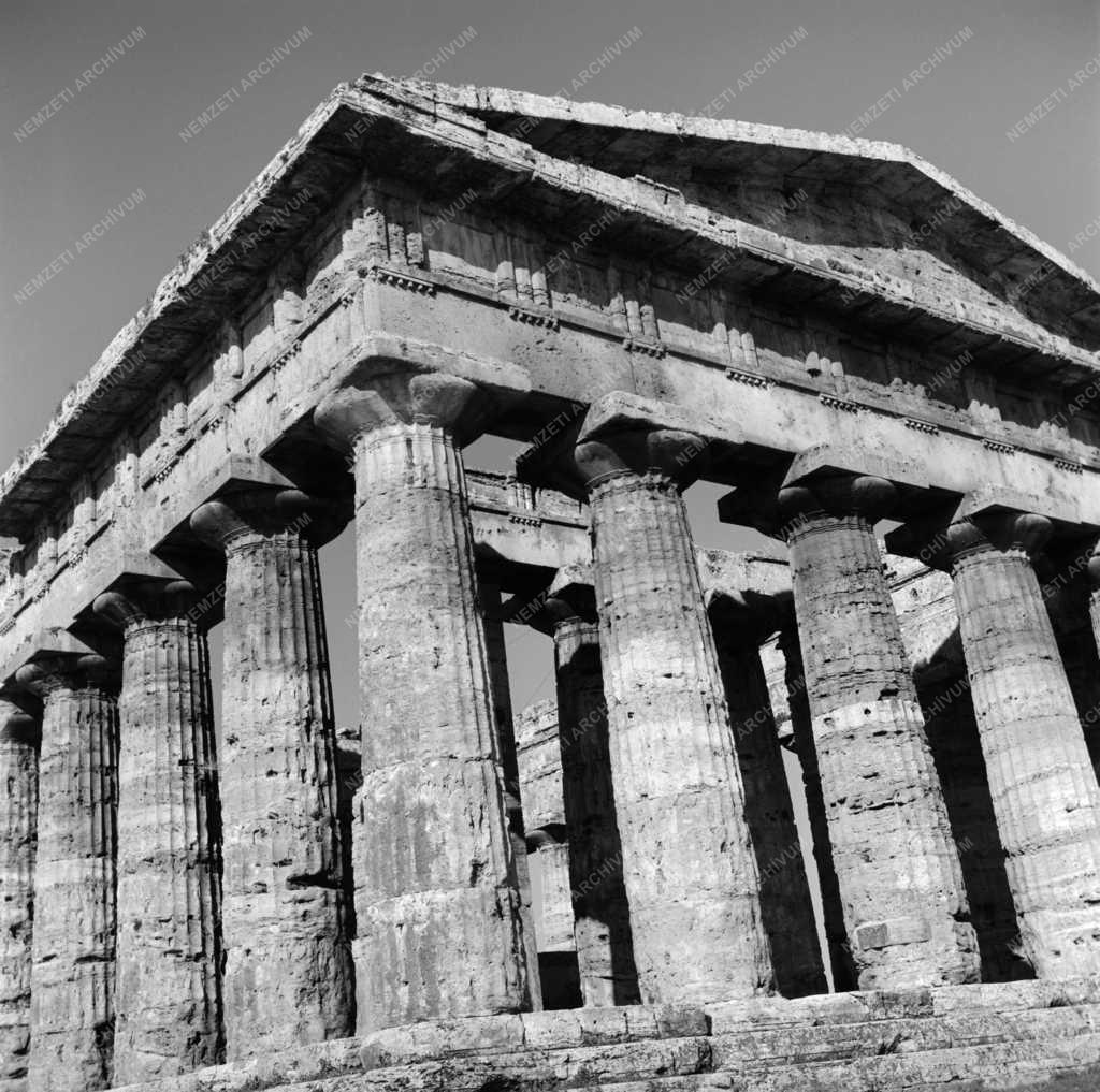 Olaszország - Paestum - Poszeidón templom  