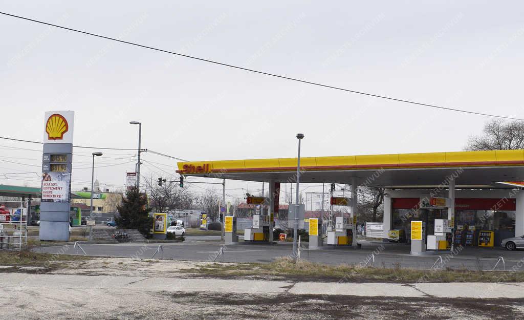 Közlekedés - Budapest - Shell üzemanyagtöltő állomás