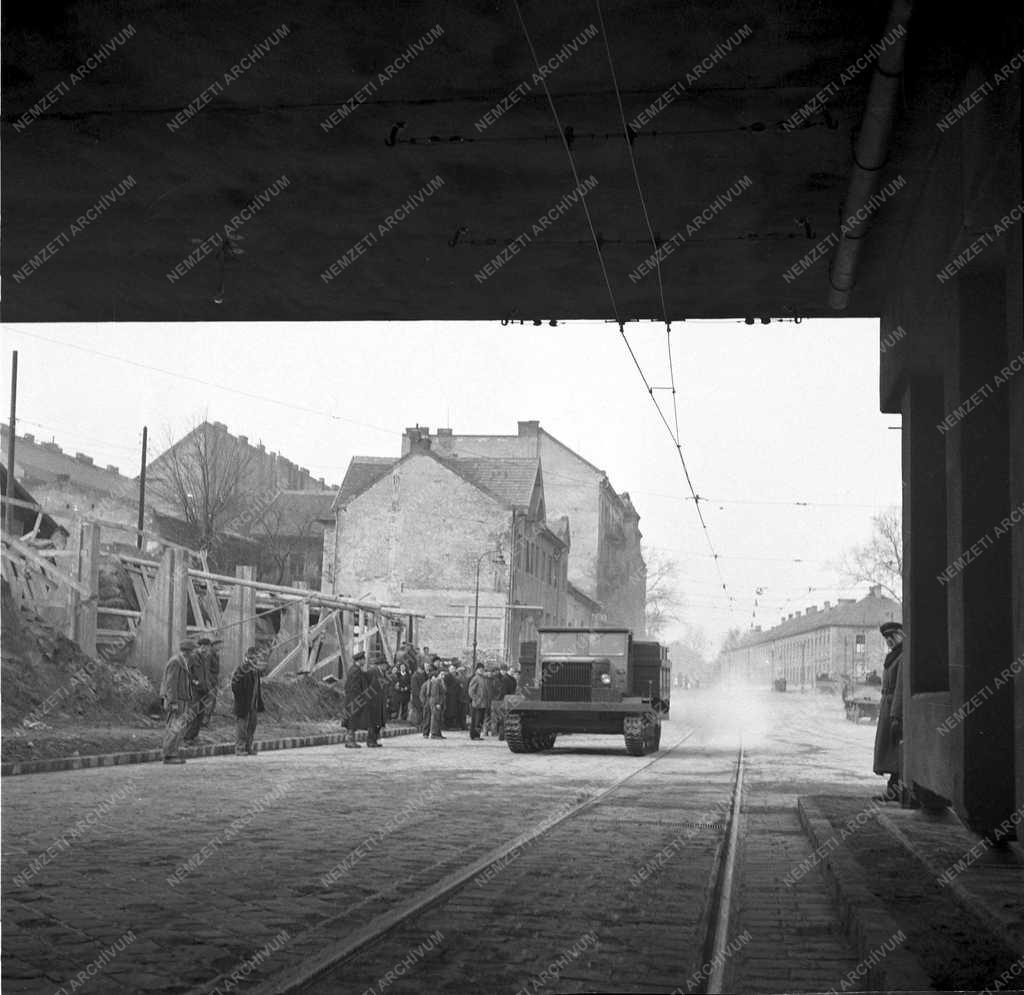 Közlekedés - Dózsa György út 